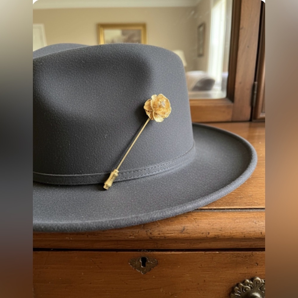 Gold Tone Rose Hat/Scarf Hijab Pin Brooch with Crystal - Picture 2 of 8